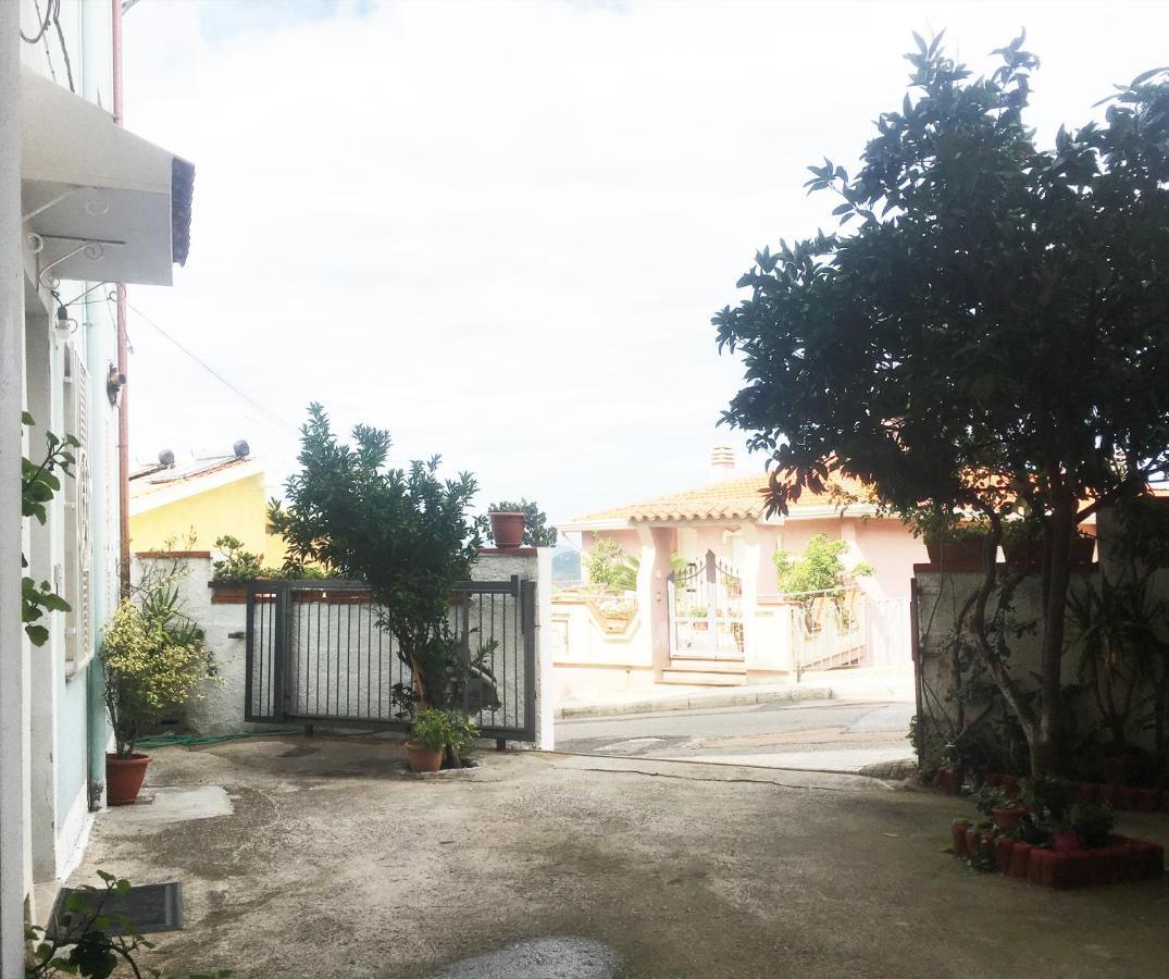 Bed And Breakfast Da Antonio - ออร์โกโซโล ภายนอก รูปภาพ