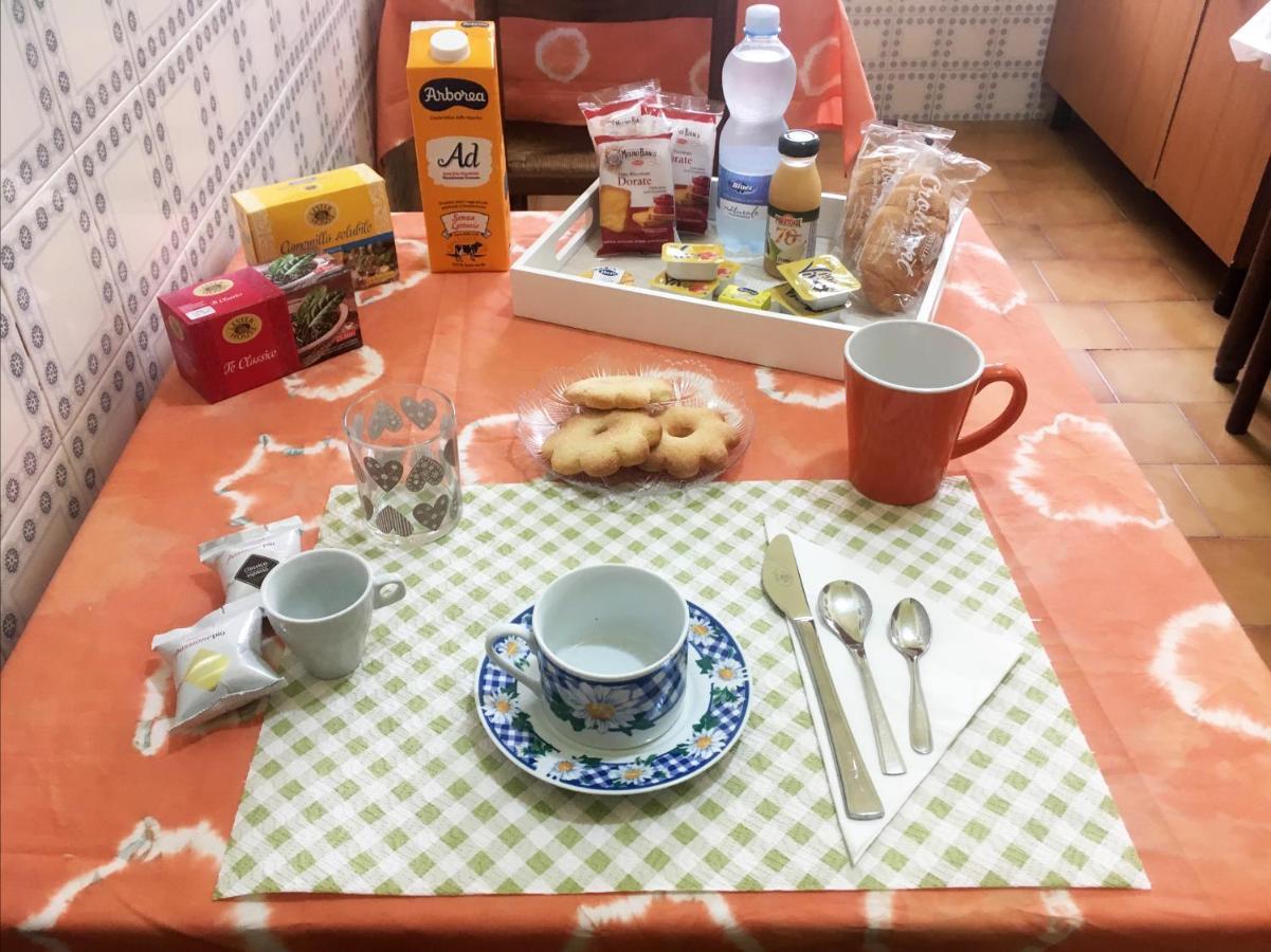 Bed And Breakfast Da Antonio - ออร์โกโซโล ภายนอก รูปภาพ